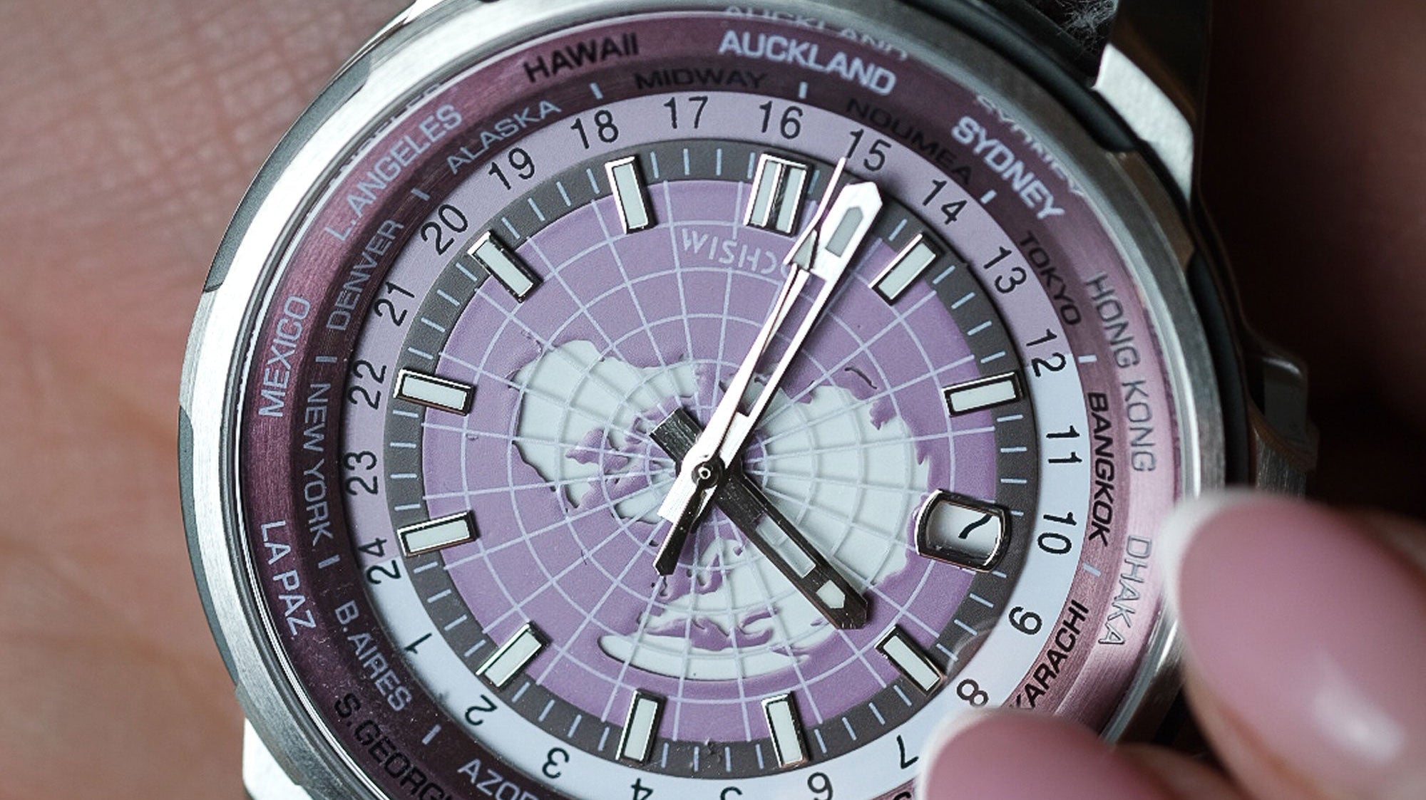 Exploring World Time Watches: A Tribute to Earth’s Timeless Beauty