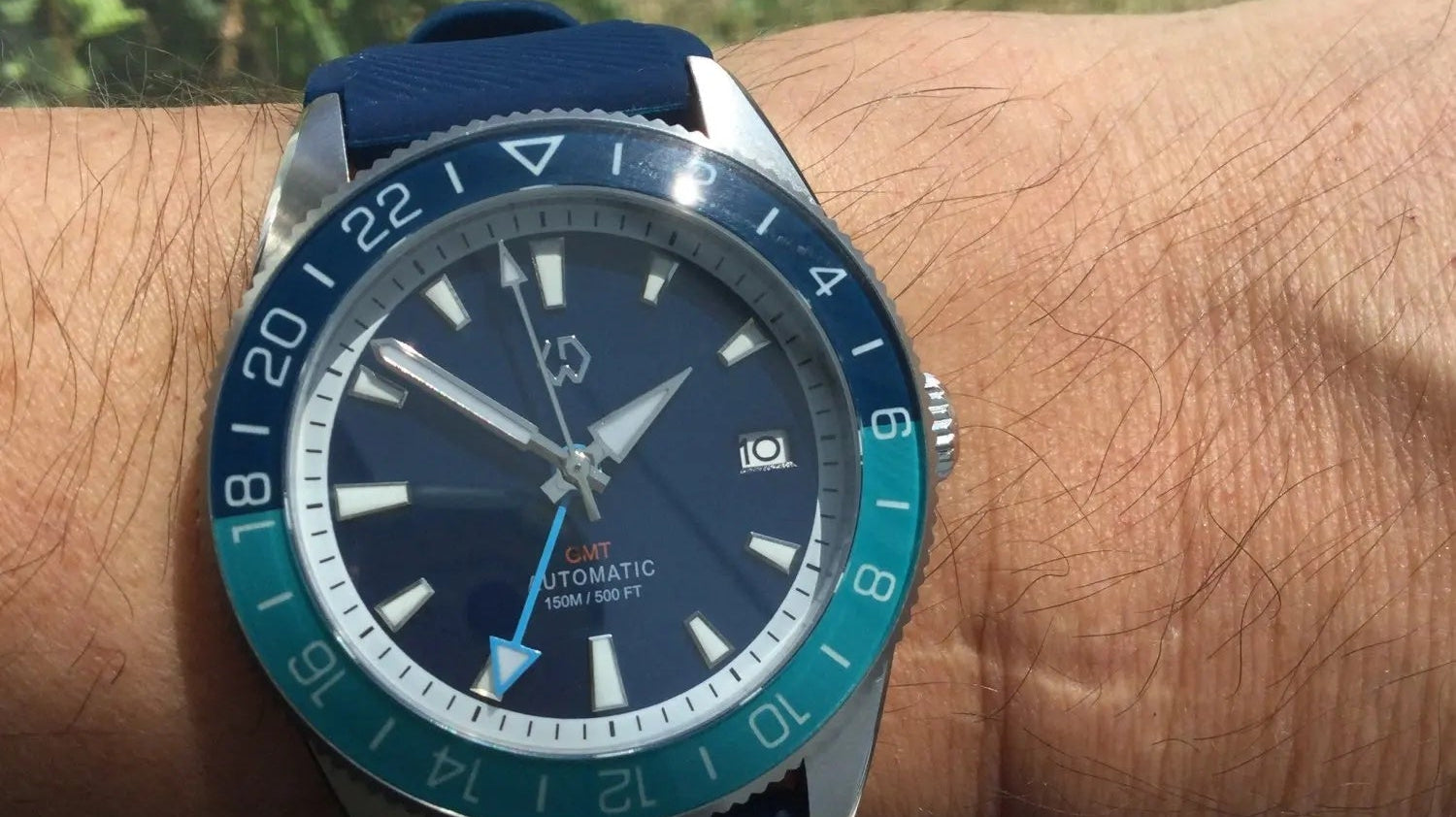 Explore the Horizon: Unveiling the Wishdoit Abyss Voyager GMT Automatic Diver Watch