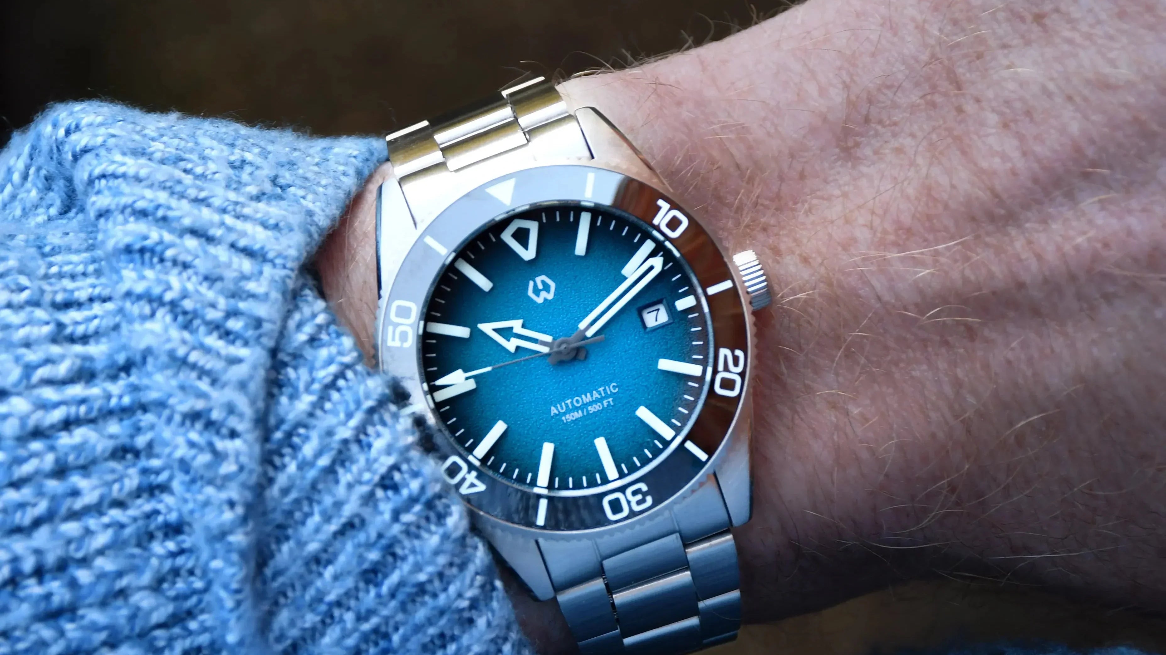 Automatic vs. Manual Winding: Which Holds Power Longer?