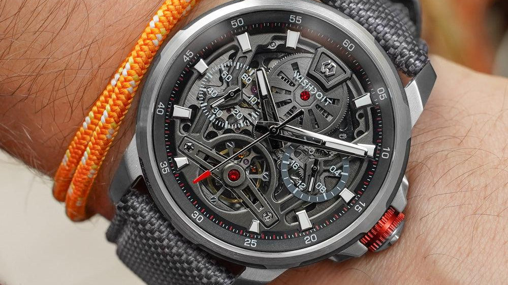 Round Case vs. Tonneau Case: Which is Better? Wishdoit Watches