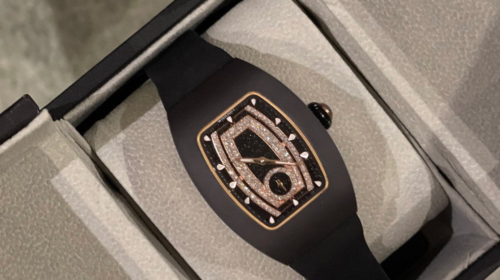 Watch Wearing & Maintenance Guide: 10 Essential Tips to Preserve Your Timepiece