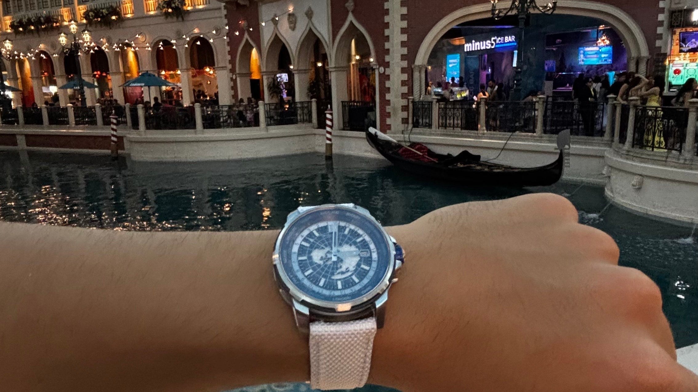 How to Adjust the Time Zone and Date on a Wishdoit GMT Watch - Complete Guide