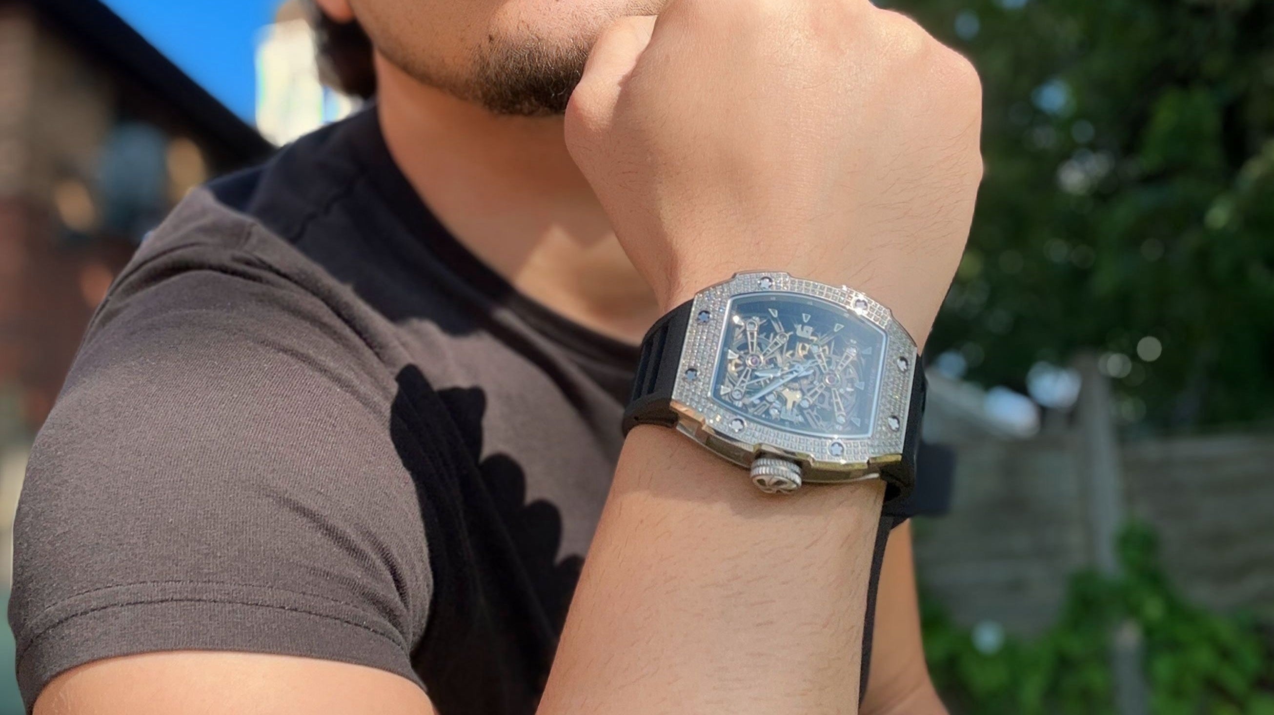 The End of Steel? How Forged Carbon, Ceramic, and Titanium Are Redefining Luxury Watches