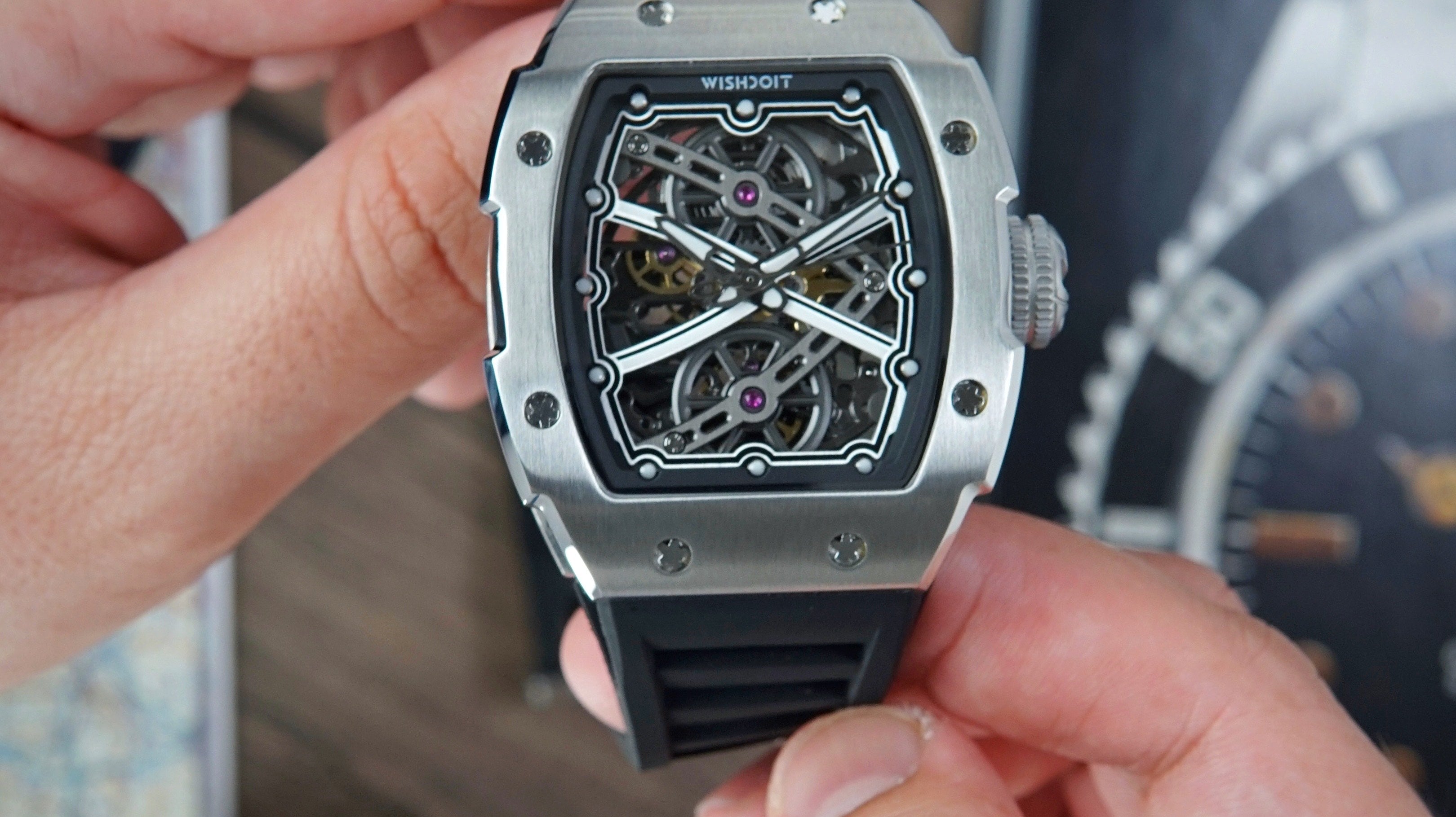 How Does the World Time Table Work?