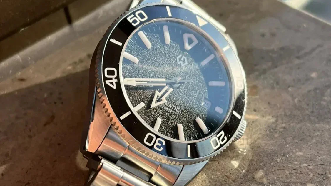 A Beginner's Guide to Watch Lugs: How to Confidently Change Your Watch Strap?