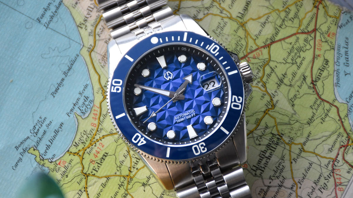 Scratch-Proof, Hypoallergenic, and Effortlessly Cool: 3 Reasons Ceramic Has Taken Over Luxury Watchmaking