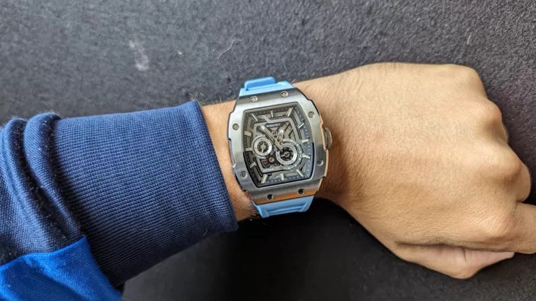 Is Your Watch Running Wild? 3 Telltale Signs It's Been Magnetized