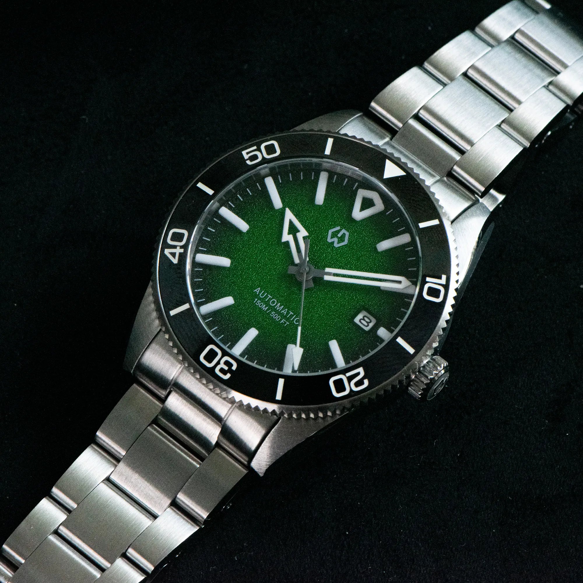 Wishdoit Watches Round Affordable aqua storm Automatic diver watch with 3D luminous needles ceramic bezel |316L Stainless Steel|green