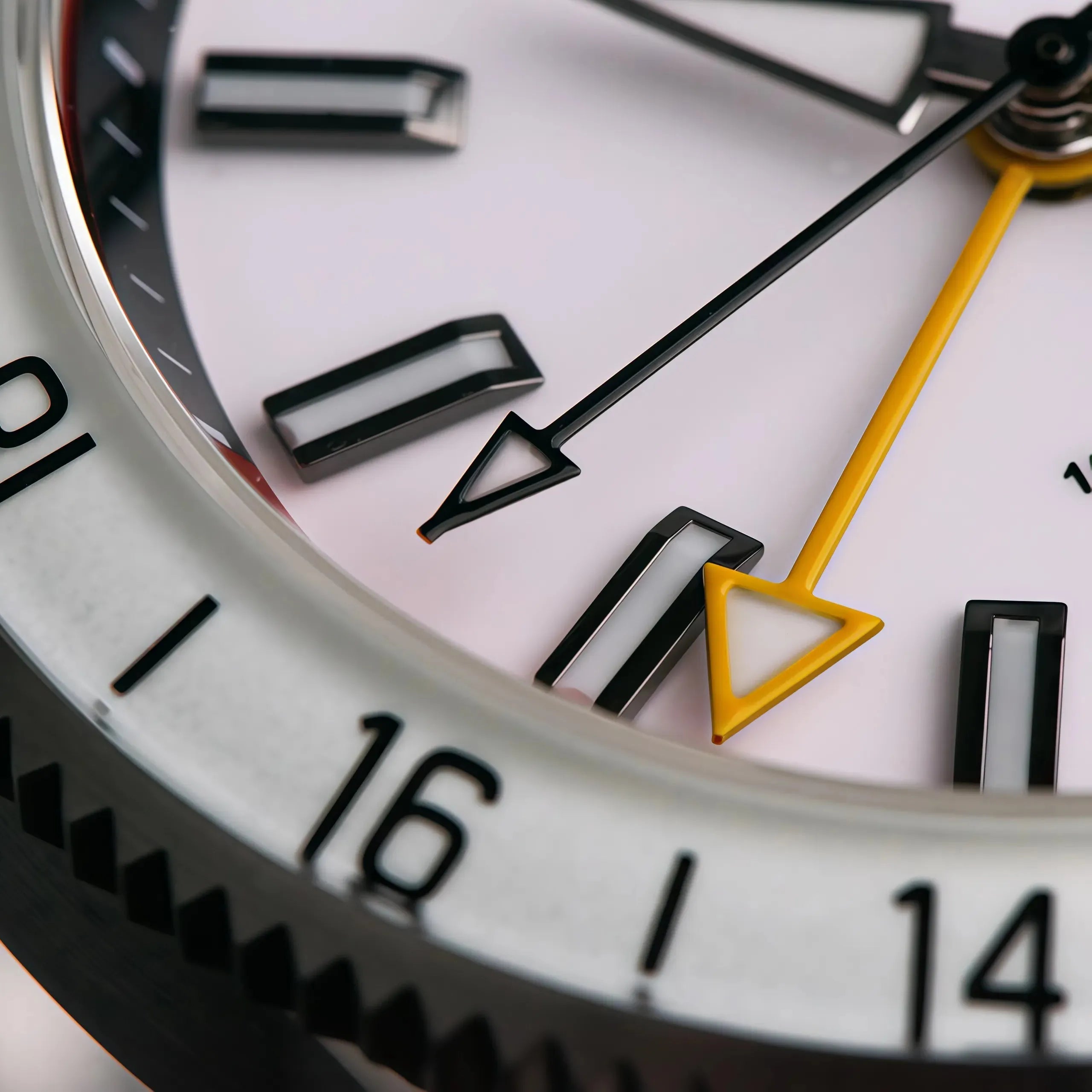 Wishdoit Watches Round Affordable Ocean Edge GMT Swiss RONDA movement Quartz Diver Watch|316L Stainless Steel|Red Dive