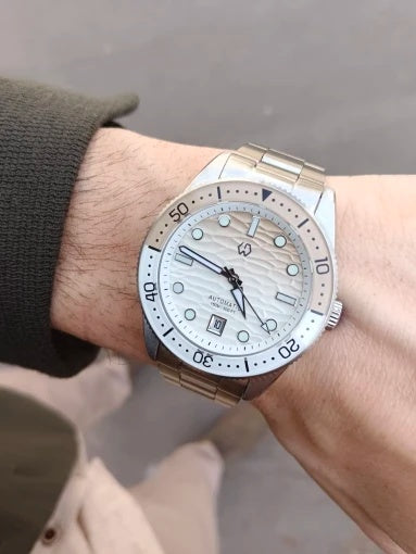 Inside the Miyota 8215: Is This Workhorse Movement Right for Your Watch?