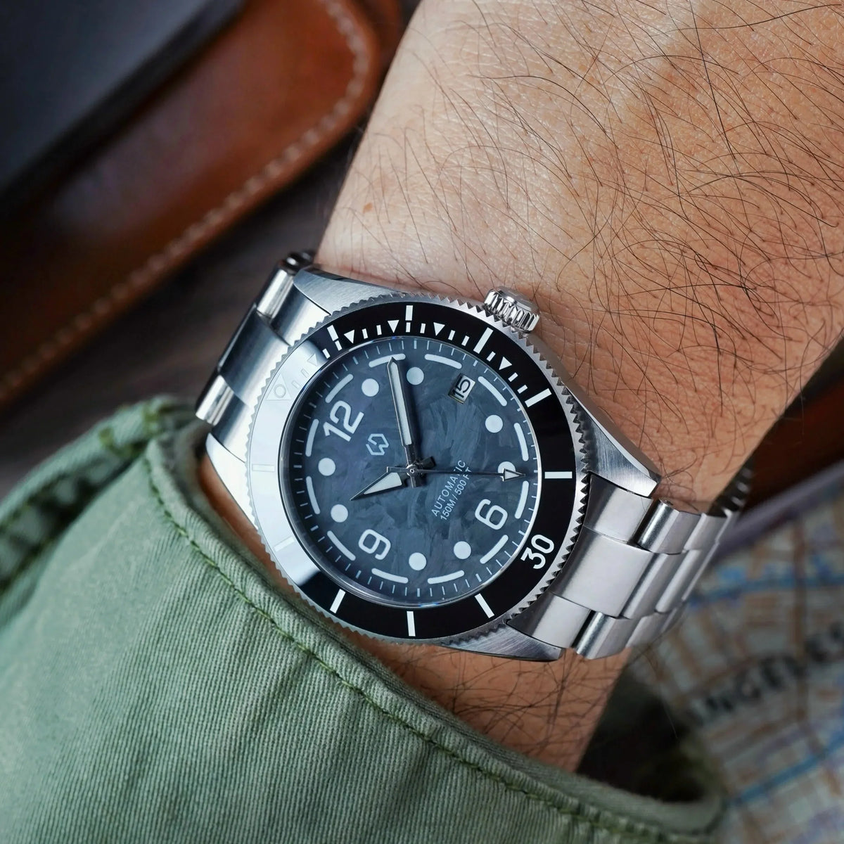 Dress to Impress: How to Match Watch Straps with Your Outfit Like a Pro ...