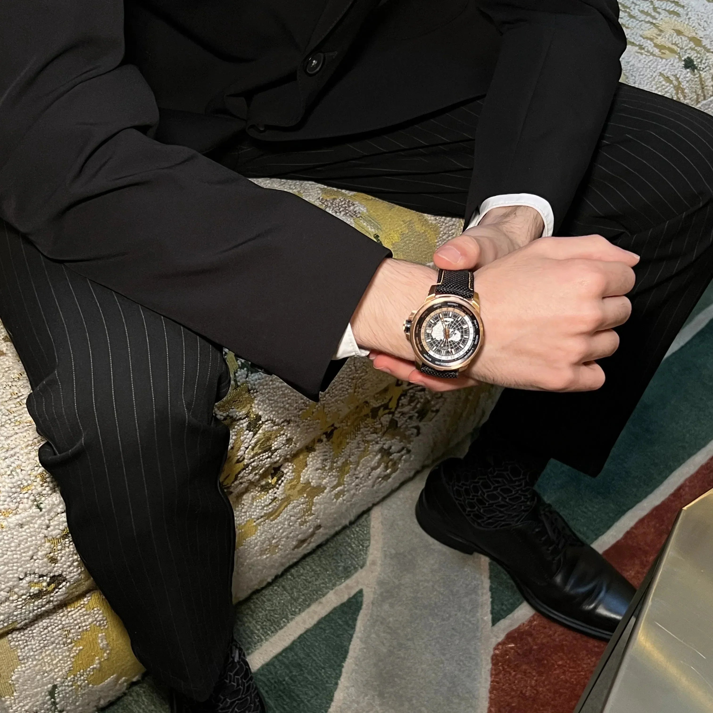 How to Curate a Watch Collection That Complements Your Personal Style?