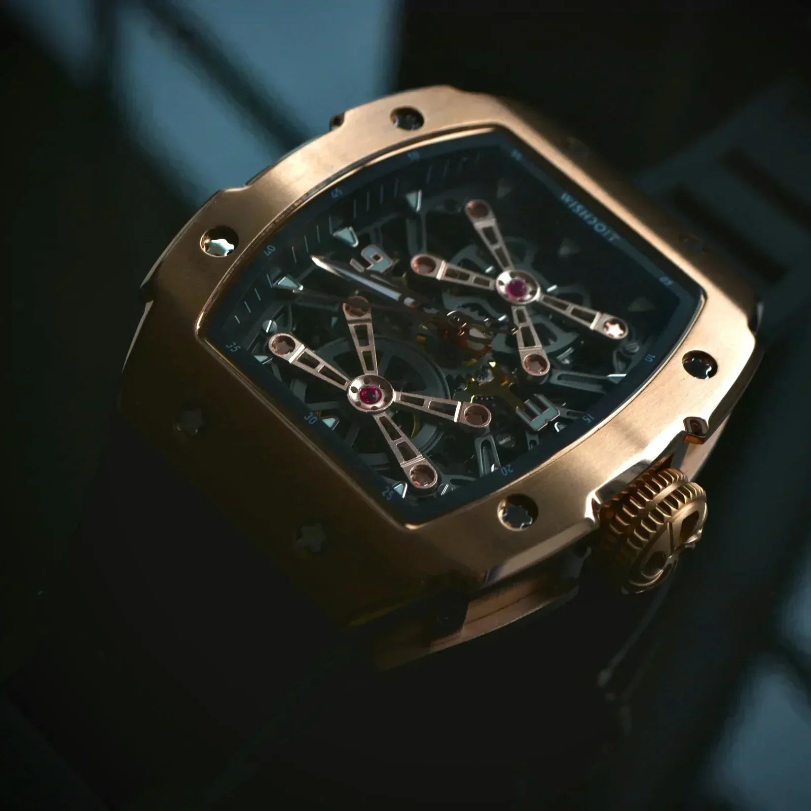 Beyond Accuracy: Why the "Soul" of a Mechanical Watch Justifies Its Price