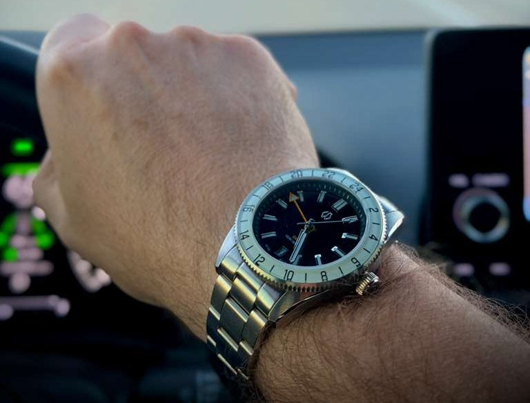 One Watch, Two Time Zones: Why Every Traveler Needs a GMT on Their Wrist