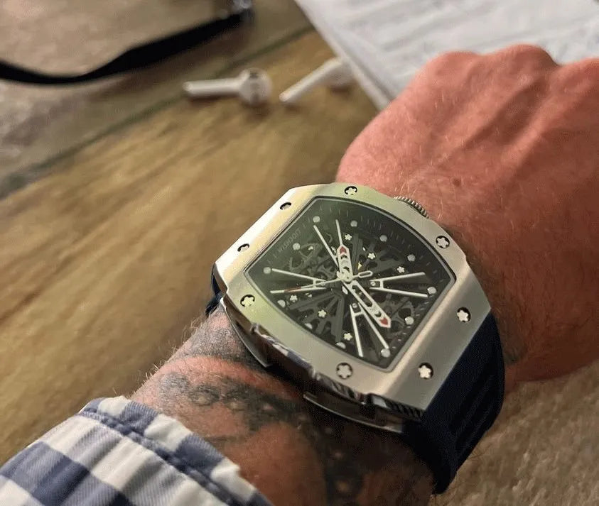 Do you know the difference of a diving watch? - Wishdoit Watches