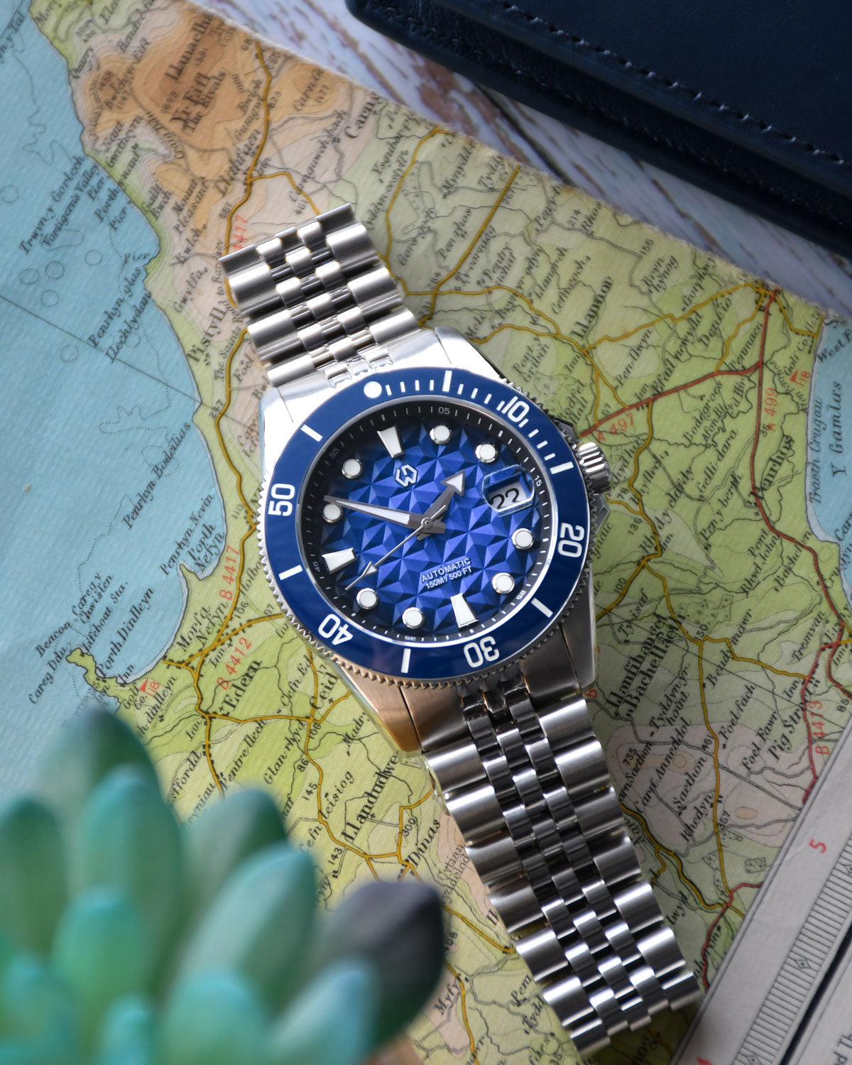 Scratch-Proof, Hypoallergenic, and Effortlessly Cool: 3 Reasons Ceramic Has Taken Over Luxury Watchmaking