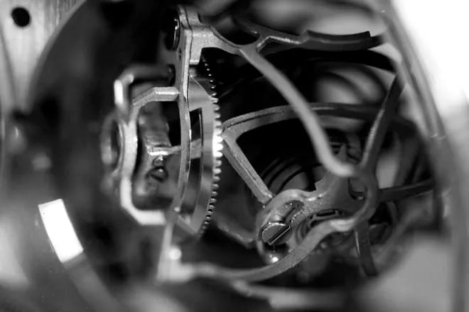 What is a tourbillon？ - Wishdoit Watches