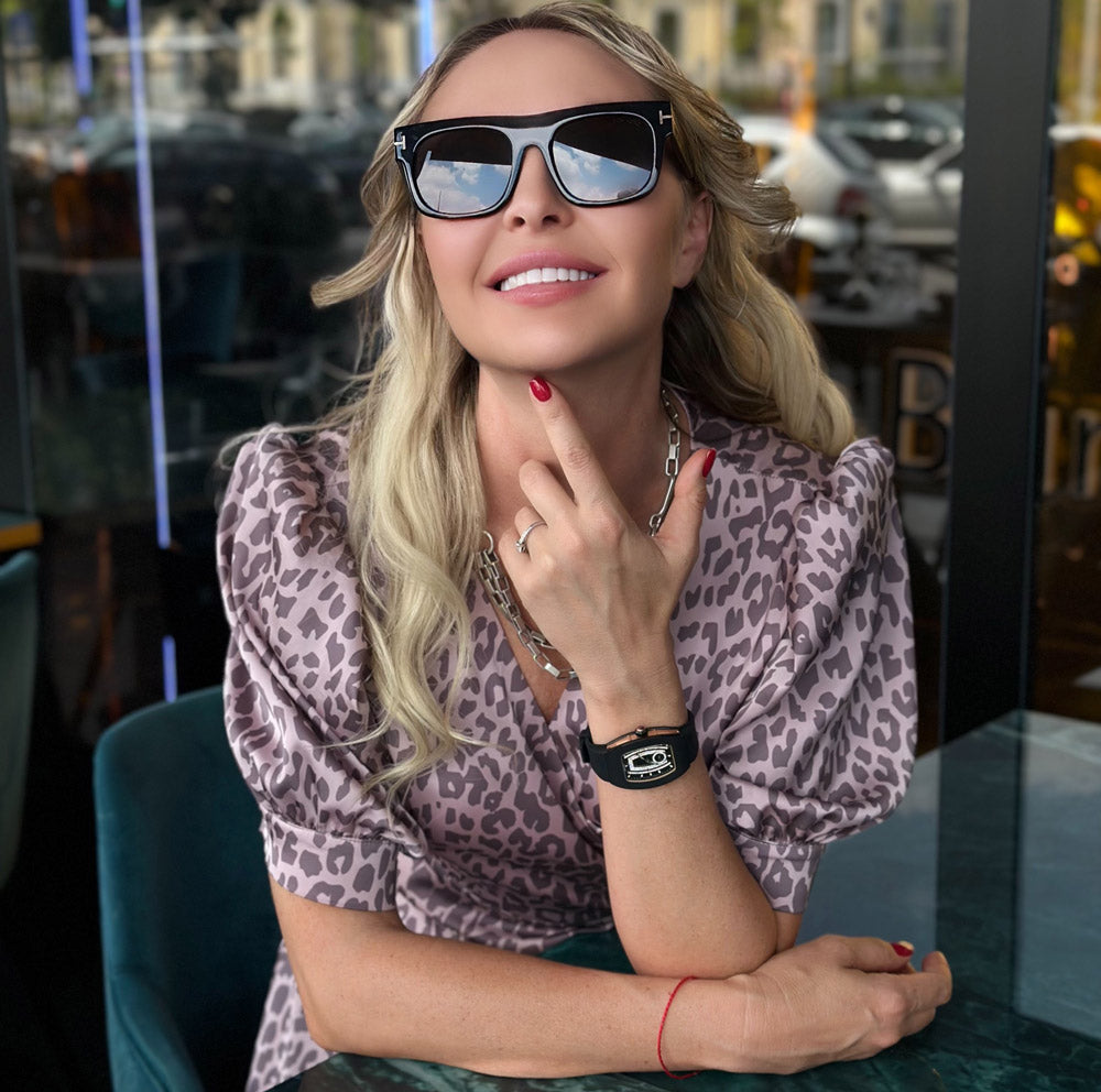 Wishdoit Watches Tonneau Affordable Best Women Chronograph l Shellstone Women's  Watches|Starry Dial| Fluorine Rubber Watch Strap|（Black Strap）