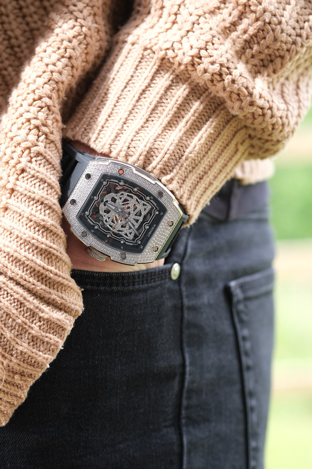 Wishdoit Watches Tonneau Luxury Automatic Mechanical Snow Leopard Watch | Fluorine Rubber Watch Strap|Silvery(Black Strap)
