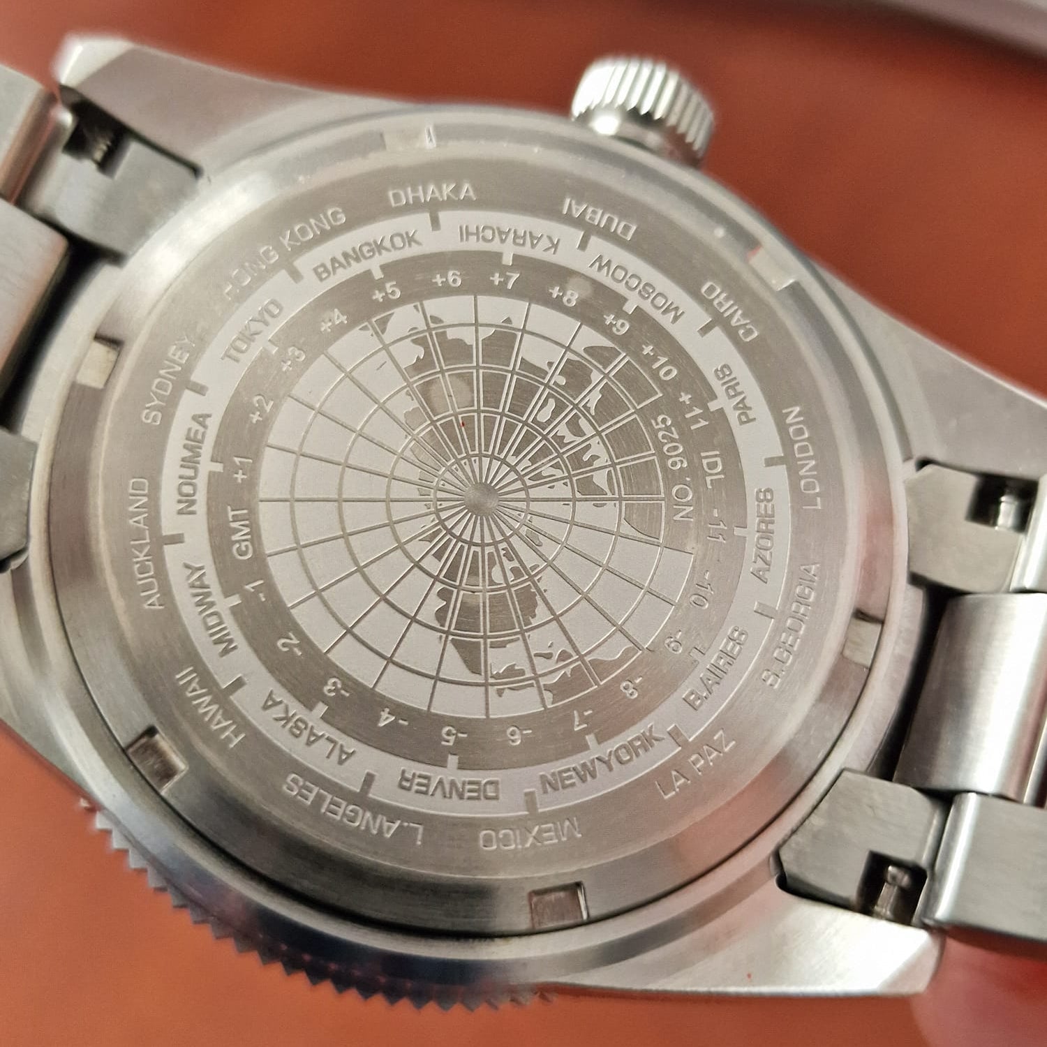 Wishdoit Watches Round Affordable aqua storm Automatic diver watch with 3D luminous needles ceramic bezel |316L Stainless Steel|light blue