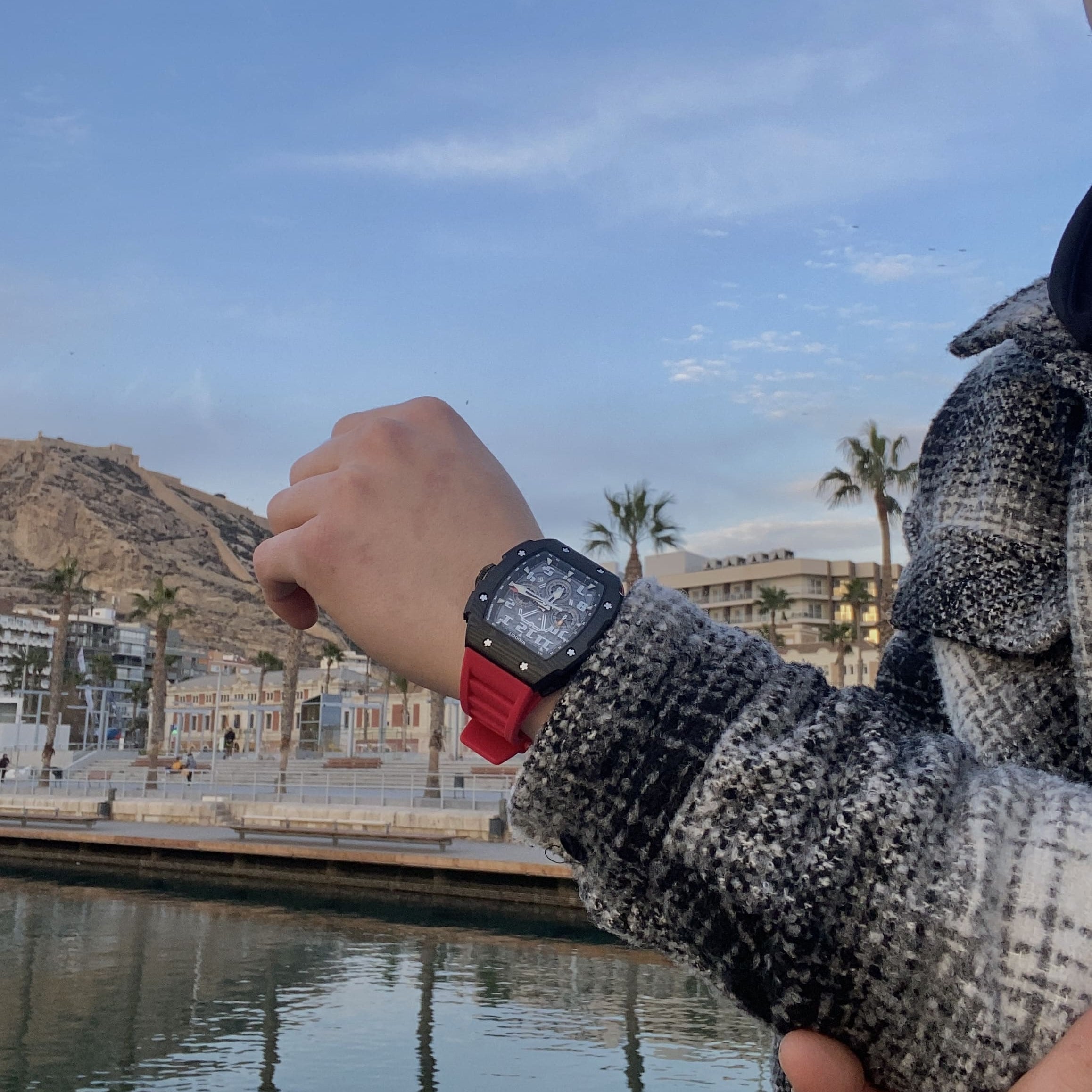 Wishdoit Watches Tonneau AffordableBest Men Chronograph GT Racing Watch | Fluorine Rubber Watch Strap|Black (Red Strap)