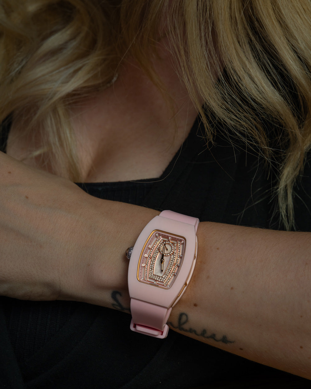 Wishdoit Watches Tonneau Affordable Best Women Chronograph l Shellstone Women's Ceramic Watches| Fluorine Rubber Watch Strap|（Pink Strap）