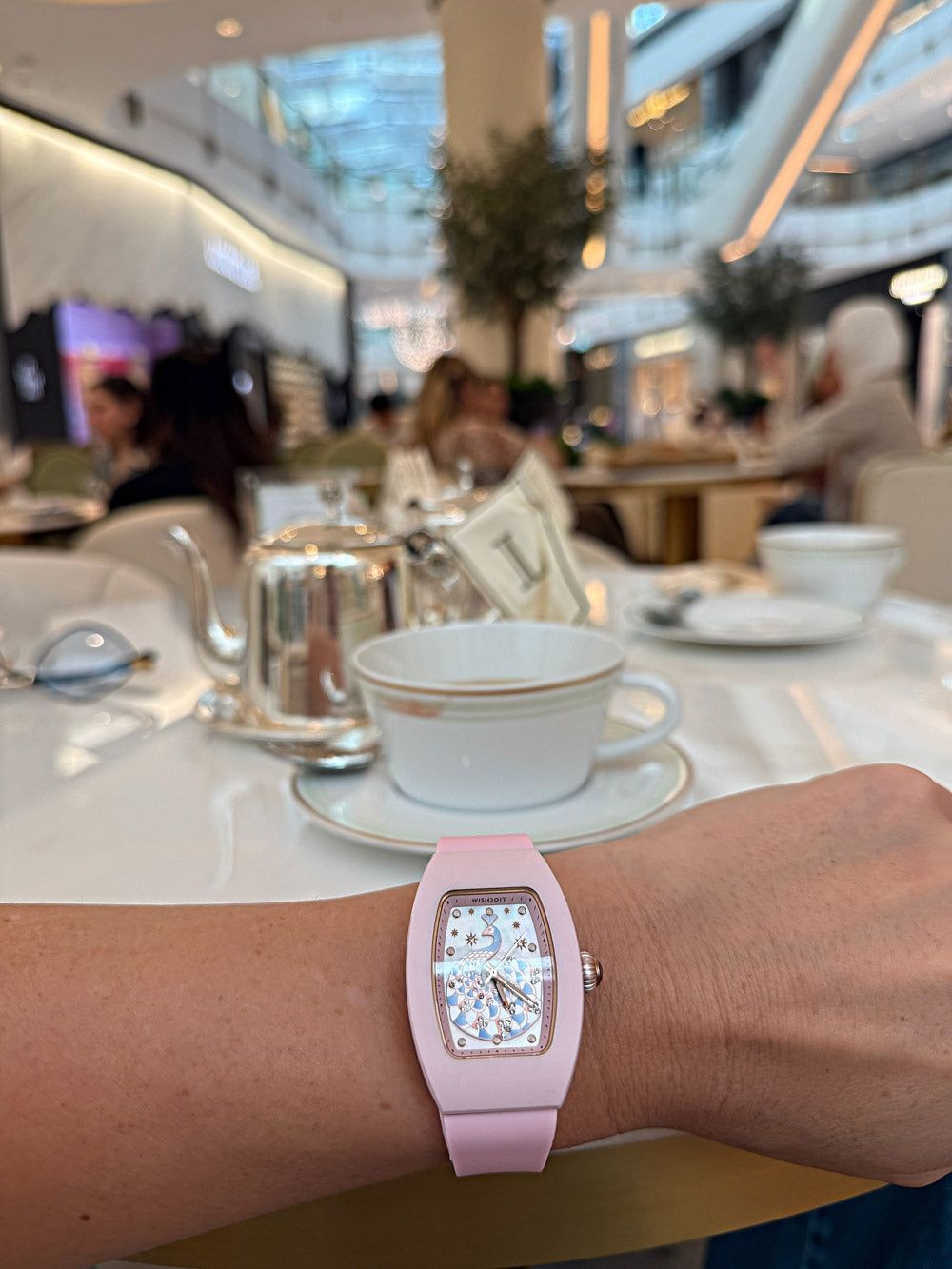 インテリア時計 wish WISHDOIT Peacock Plume Women's Watch – Ceramic Tonneau with 3D