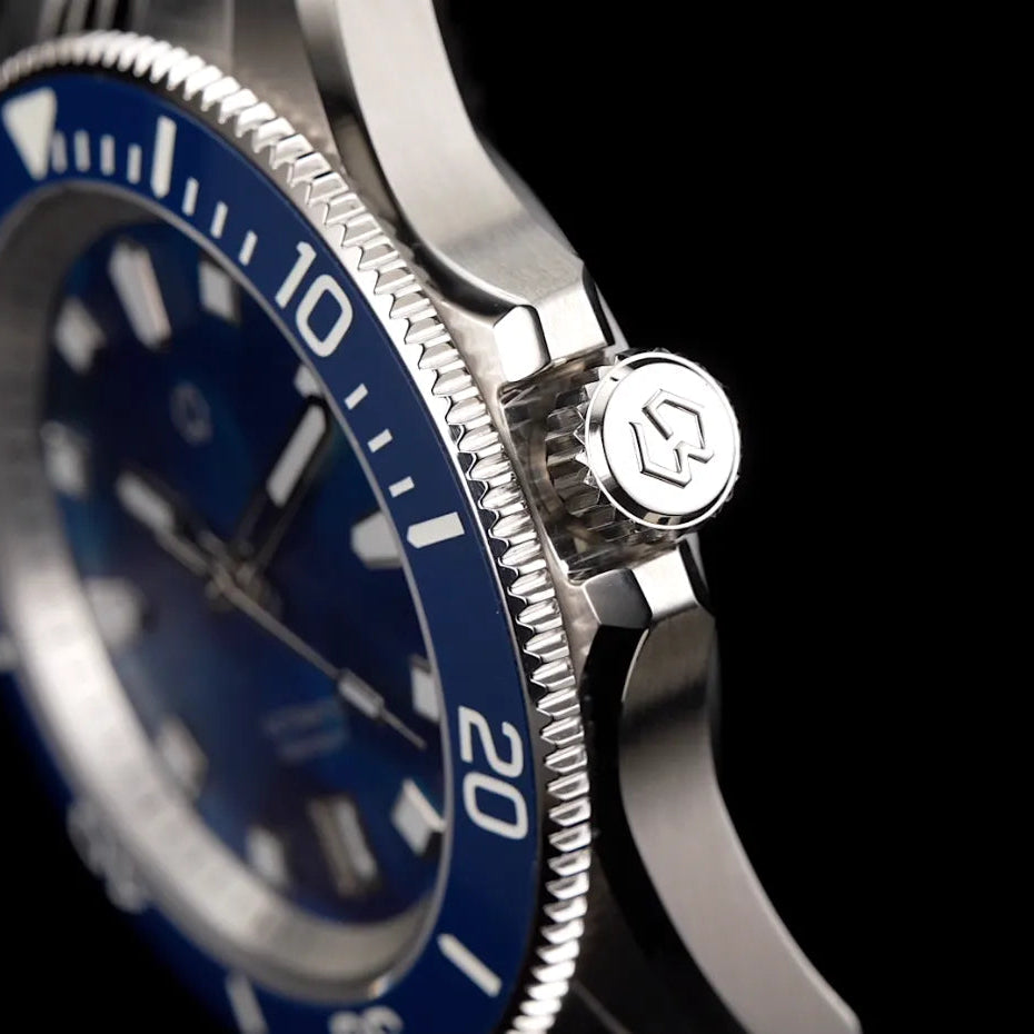 Triton Prism Automatic Diver – Iridescent Ocean Edition with Mother-of-Pearl Dial,WSD9032:AA,WSD9032:AB,WSD9032:AC,WSD9032:AD,